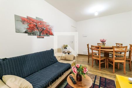 Sala de apartamento para alugar com 2 quartos, 50m² em Jardim Monte Alegre, Taboão da Serra