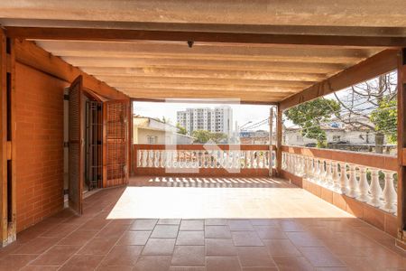 Casa à venda com 138m², 3 quartos e 3 vagas Casa à venda com 138m², 3 quartos e 3 vagasQuarto 2