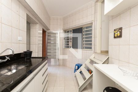 Casa à venda com 138m², 3 quartos e 3 vagas Casa à venda com 138m², 3 quartos e 3 vagasCozinha