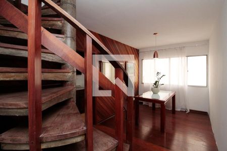 Sala de apartamento à venda com 2 quartos, 84m² em Bela Vista, São Paulo