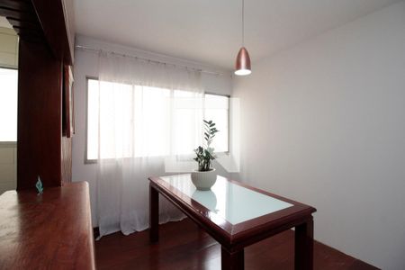 Sala de apartamento à venda com 2 quartos, 84m² em Bela Vista, São Paulo