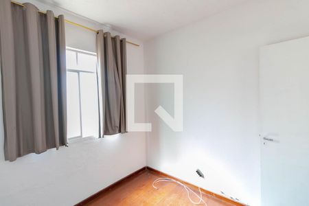 Quarto 1 de apartamento para alugar com 2 quartos, 65m² em Nova Gameleira, Belo Horizonte