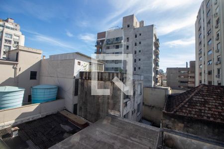 Vista da Sala - Quarto - Cozinha de kitnet/studio para alugar com 1 quarto, 17m² em Rio Branco, Porto Alegre