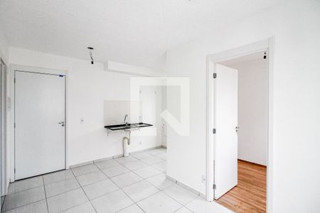 Sala de apartamento para alugar com 2 quartos, 34m² em Santo Amaro, São Paulo