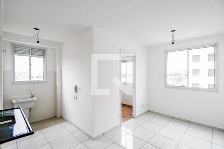 Sala de apartamento para alugar com 2 quartos, 34m² em Santo Amaro, São Paulo