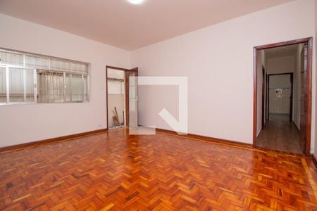 Sala de casa para alugar com 2 quartos, 110m² em Cidade Mãe do Céu, São Paulo