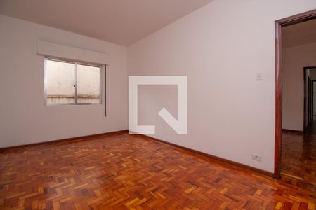 quarto 1 de casa para alugar com 2 quartos, 110m² em Cidade Mãe do Céu, São Paulo