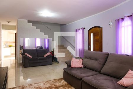 Casa para alugar com 3 quartos, 244m² em Jardim Santo Alberto, Santo André