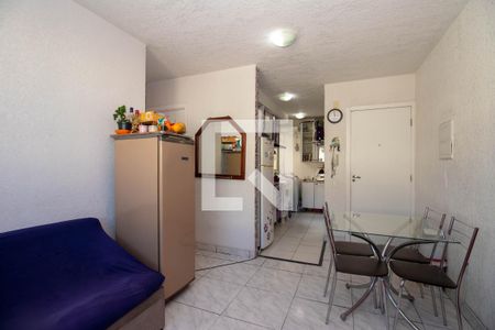 Sala de apartamento à venda com 2 quartos, 45m² em Rubem Berta, Porto Alegre