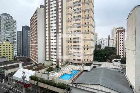 Sala - vista de apartamento para alugar com 3 quartos, 82m² em Pinheiros, São Paulo