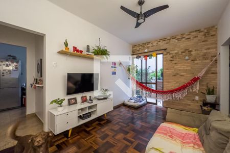 Sala de apartamento para alugar com 2 quartos, 72m² em Cidade Baixa, Porto Alegre