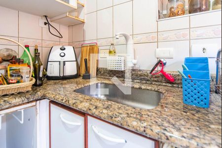 Apartamento à venda com 75m², 3 quartos e 1 vaga Apartamento à venda com 75m², 3 quartos e 1 vagaPia