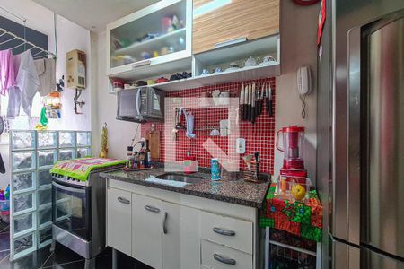 Apartamento à venda com 60m², 2 quartos e 1 vaga Apartamento à venda com 60m², 2 quartos e 1 vagaCozinha