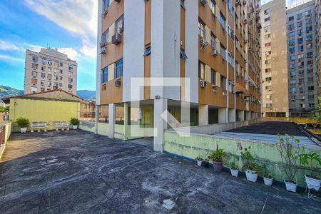 Apartamento à venda com 60m², 2 quartos e 1 vaga Apartamento à venda com 60m², 2 quartos e 1 vagaÁrea comum