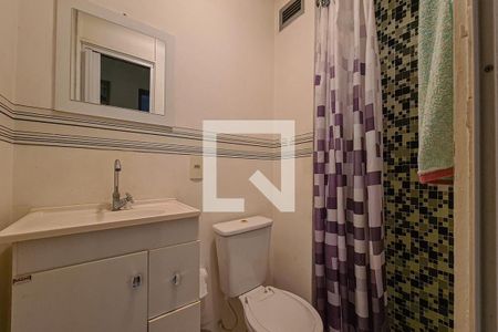 Apartamento à venda com 60m², 2 quartos e 1 vaga Apartamento à venda com 60m², 2 quartos e 1 vagaBanheiro Social