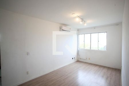 Sala de apartamento à venda com 1 quarto, 45m² em Taquara, Rio de Janeiro