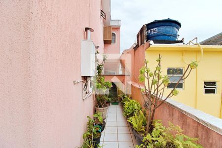 Casa à venda com 210m², 3 quartos e 2 vagas Casa à venda com 210m², 3 quartos e 2 vagasÁrea Externa