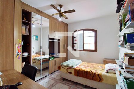 Casa à venda com 210m², 3 quartos e 2 vagas Casa à venda com 210m², 3 quartos e 2 vagasQuarto 3