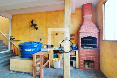 Casa à venda com 210m², 3 quartos e 2 vagas Casa à venda com 210m², 3 quartos e 2 vagasSalão de Festas