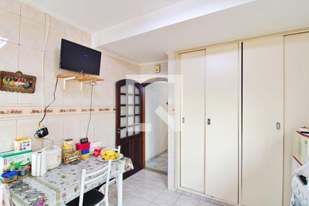 Casa à venda com 210m², 3 quartos e 2 vagas Casa à venda com 210m², 3 quartos e 2 vagasCozinha