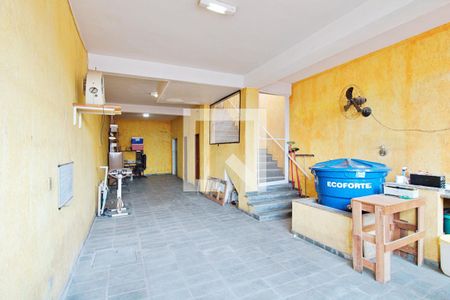 Casa à venda com 210m², 3 quartos e 2 vagas Casa à venda com 210m², 3 quartos e 2 vagasSalão de Festas