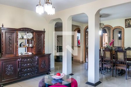 Sala 1 de casa à venda com 4 quartos, 380m² em Alípio de Melo, Belo Horizonte