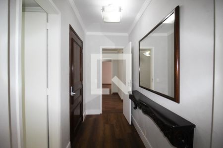 Corredor  de apartamento à venda com 4 quartos, 190m² em Jardim Paulista, São Paulo