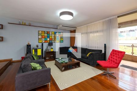 Sala de Estar de apartamento à venda com 5 quartos, 300m² em Tijuca, Rio de Janeiro