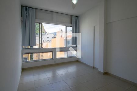 Sala/.Quarto de apartamento para alugar com 1 quarto, 30m² em Copacabana, Rio de Janeiro