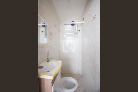 Banheiro de kitnet/studio para alugar com 1 quarto, 38m² em Jardim Casablanca, São Paulo