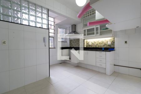 Apartamento à venda com 105m², 3 quartos e sem vaga Apartamento à venda com 105m², 3 quartos e sem vagaCozinha