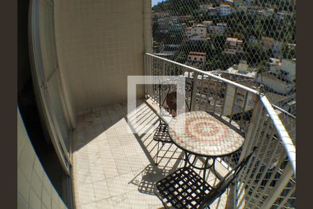 varanda de apartamento para alugar com 2 quartos, 90m² em Santa Rosa, Niterói