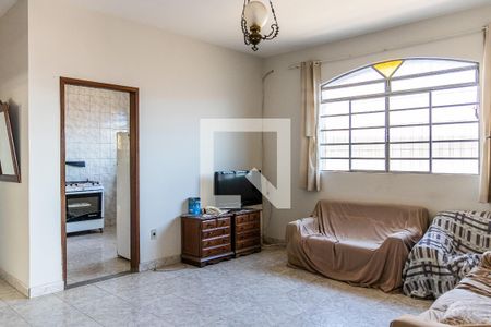 Sala 2 de casa para alugar com 3 quartos, 160m² em Ouro Preto, Belo Horizonte