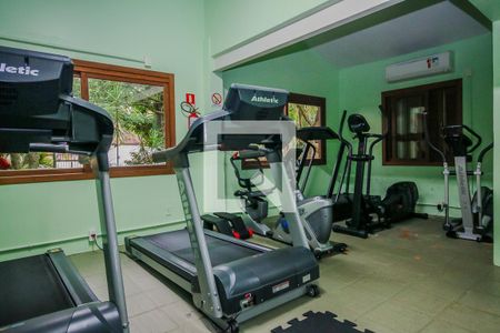 Casa de condomínio à venda com 220m², 5 quartos e 2 vagas Casa de condomínio à venda com 220m², 5 quartos e 2 vagasÁrea comum