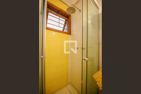 Casa de condomínio à venda com 220m², 5 quartos e 2 vagas Casa de condomínio à venda com 220m², 5 quartos e 2 vagasBanheiro