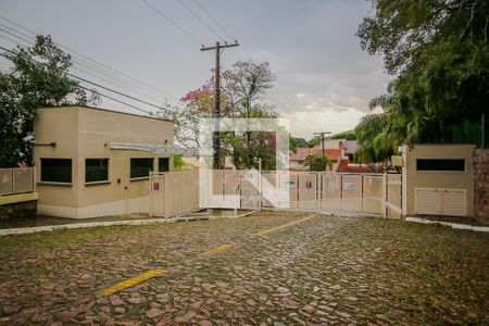 Fachada do Condomínio de casa de condomínio à venda com 5 quartos, 220m² em Teresópolis, Porto Alegre