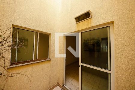 Área externa Sala de casa à venda com 3 quartos, 130m² em Vila Prudente, São Paulo