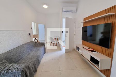 Sala de apartamento à venda com 3 quartos, 100m² em Grajaú, Rio de Janeiro