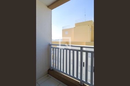 Sacada de apartamento à venda com 2 quartos, 48m² em Santa Terezinha, São Bernardo do Campo