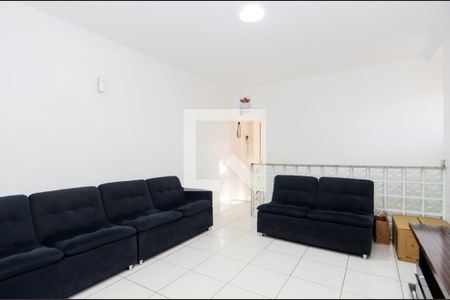 Sala de casa para alugar com 3 quartos, 169m² em Jardim Dourado, Guarulhos