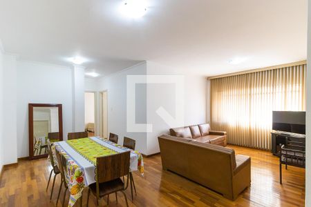 Apartamento à venda com 95m², 2 quartos e sem vagaSala