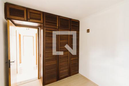 Quarto 1 de apartamento à venda com 3 quartos, 71m² em Vila Ipojuca, São Paulo