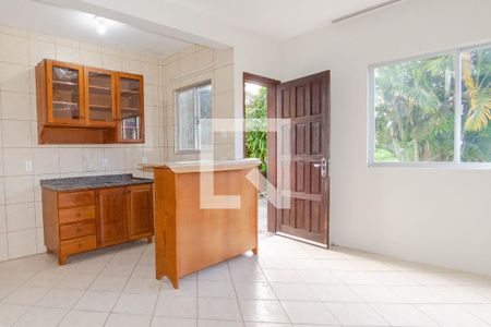 Sala de casa para alugar com 3 quartos, 115m² em Ingleses do Rio Vermelho, Florianópolis