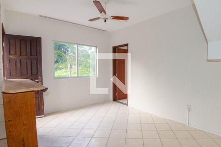 Sala de casa para alugar com 3 quartos, 115m² em Ingleses do Rio Vermelho, Florianópolis