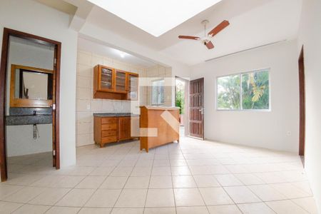 Sala de casa para alugar com 3 quartos, 115m² em Ingleses do Rio Vermelho, Florianópolis