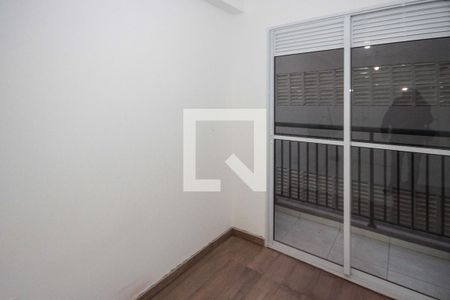 Sala de apartamento à venda com 1 quarto, 30m² em Vila Tolstoi, São Paulo