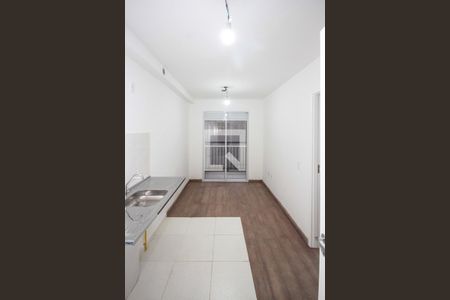 Cozinha de apartamento à venda com 1 quarto, 30m² em Vila Tolstoi, São Paulo