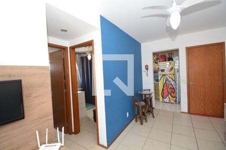 Sala de apartamento para alugar com 2 quartos, 45m² em Irajá, Rio de Janeiro