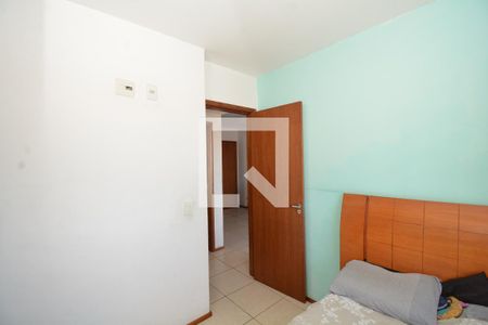 Quarto 1 de apartamento para alugar com 2 quartos, 45m² em Irajá, Rio de Janeiro