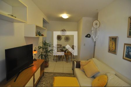 Sala de apartamento à venda com 2 quartos, 61m² em Freguesia (jacarepaguá), Rio de Janeiro